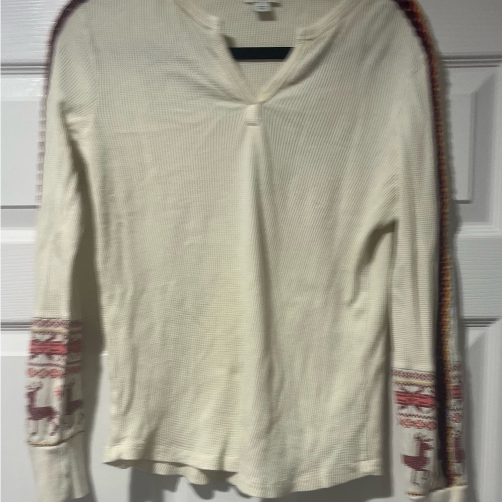 Sundance Cream V-Neck Top with Embroidered Accents